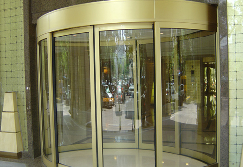 三翼自动旋转门